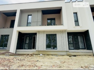 Продаж 2 поверхового таунхауса з ділянкою на 2 сотки, 110 кв. м, 3 кімнати, на вул. Міжнародна • ID 34257923