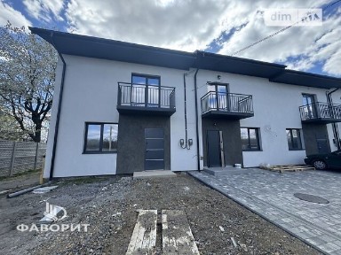 Продаж 2 поверхового таунхауса з ділянкою на 2.5 сотки, 82 кв. м, 3 кімнати, на вул. Богдана Хмельницького 5 • ID 34211584