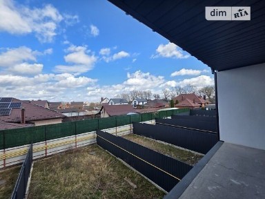 Продаж 2 поверхового таунхауса з ділянкою на 2.6 сотки, 125 кв. м, 3 кімнати, на вул. Дружби • ID 34155857