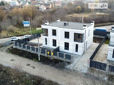 Гунашевського вулиця, район Південне Дубове, Хмельницький, вул. Гунашевського 1 • ID 34103683