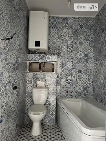 Берегова вулиця, Петропавлівська Борщагівка, вул. Берегова 25 • ID 34101284