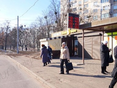 Здається спеціальне приміщення на вул. Гвардійців-Широнінців 55, площа 17 кв. м • ID 33460576