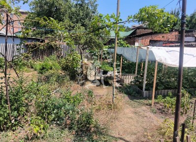Продам частину будинку в центрі Окремий вхід та є в'їзд