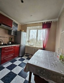 Продаж 3 кім. квартири по вул. Соборності.