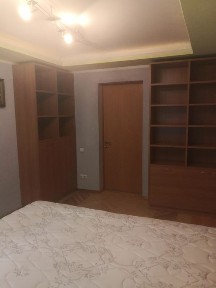 Оренда 2-кімнатної квартири з просторою кухнею-вітальнею. Борщагівка. Швидкісний трамвай.