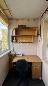 Київ, Деснянський, вулиця Радунська 3