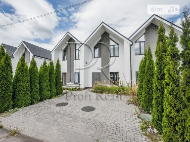 Продаж 2 поверхового дуплекса з ділянкою на 1.6 сотки, 101.2 кв. м, 3 кімнати, на вул. Щаслива • ID 34653613