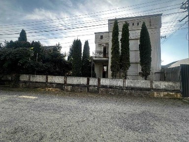 Продається будинок у смт. Вишково