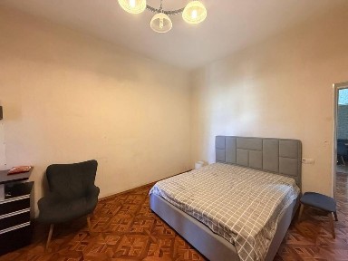 Продам квартиру в сталінці на Б. Хмельницького/Мясоедовська (3-318-998 ОФ)