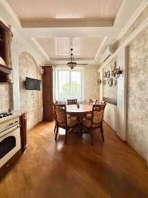 2-кімнатна квартира 91 м² в центрі Полтави | автономне опалення | Без комісії.
