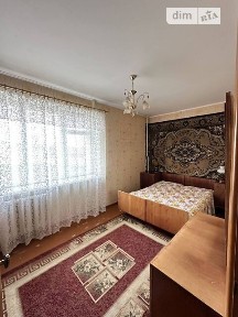 Калнишевського вулиця, район Пивзавод, Рівне, вул. Калнишевського 26 • ID 34627195