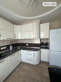 Перемоги проспект, мікрорайон Олексїївка, район Шевченківський, Харків, метро Перемога, просп. Перемоги 54Б • ID 34612139