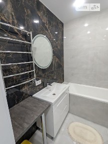 Біла вулиця, Рівне, вул. Біла 1Б • ID 34608201