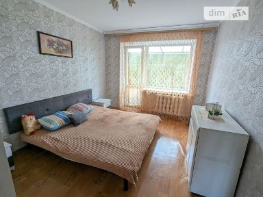 Довготривала оренда 2к квартири на вул. Дорошенка Петра 69 • ID 34607878