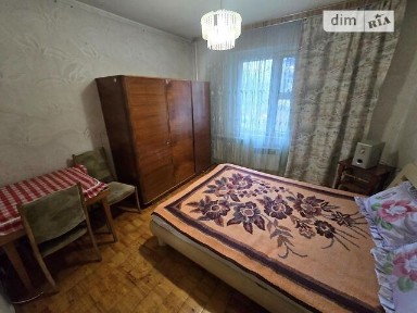 вулиця В'ячеслава Чорновола, мікрорайон Лук'янівка, район Шевченківський, Київ, метро Лук'янівська, вул. В'ячеслава Чорновола 8 • ID 34599413