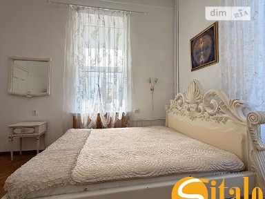 Лютеранська вулиця, мікрорайон Липки, район Печерський, Київ, метро Хрещатик, вул. Лютеранська 7/10 • ID 34592374