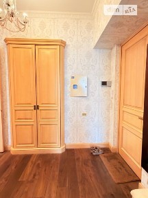 Тараса Шевченка провулок, мікрорайон Старий Київ, район Шевченківський, Київ, метро Майдан Незалежності, пров. Тараса Шевченка 13/21 • ID 34583956