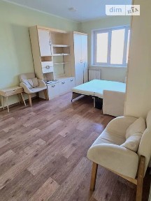Північна вулиця, Київ, вул. Північна 12 • ID 34576946