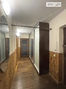 Святошинська вулиця, Київ, вул. Святошинська 6 • ID 34571282