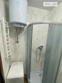 Магістральна вулиця, мікрорайон Нивки, район Шевченківський, Київ, метро Сирець, вул. Магістральна 33 • ID 34555084