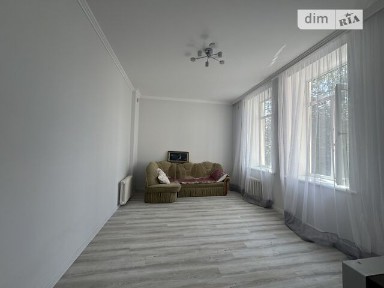 Листопадова вулиця, район Центр, Тернопіль, вул. Листопадова • ID 34552399