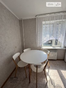 Довготривала оренда 2к квартири на просп. Молоді • ID 34512388