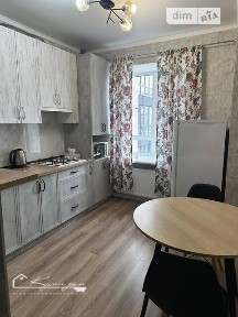 Довготривала оренда 2к квартири на вул. Степана Бандери 15 • ID 34504722
