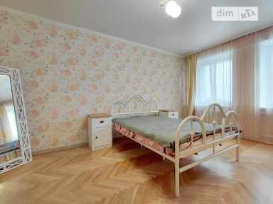 Турівська вулиця, мікрорайон Поділ, район Подільський, Київ, метро Тараса Шевченка, вул. Турівська 18/20 • ID 34490189