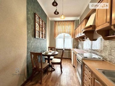 вулиця Митрополита Василя Липківського, мікрорайон Солом'янка, район Солом'янський, Київ, метро Вокзальна, вул. Митрополита Василя Липківського 8 • ID 34474387