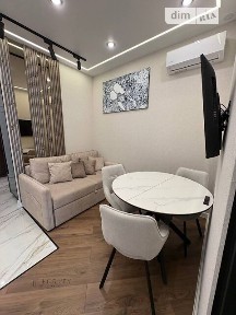Довготривала оренда 2к квартири на вул. Краснова 1А • ID 34466370