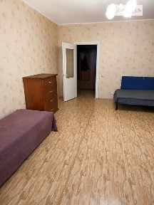 Харківське шосе, мікрорайон Харківський Масив, район Дарницький, Київ, метро Харківська, шосе Харківське 152 • ID 34435809