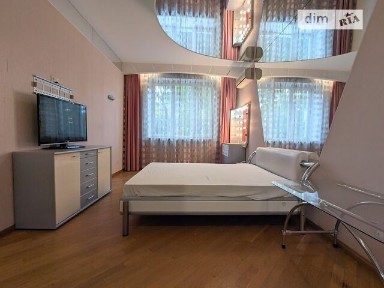 Довженка вулиця, район Приморський, Одеса, вул. Довженка 2 • ID 34412560