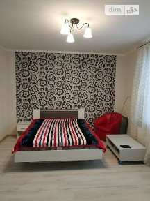 Виговського Гетьмана вулиця, район 12-школа, Рівне, вул. Виговського Гетьмана 49 • ID 34115282
