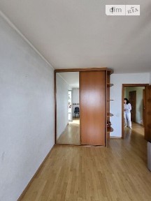 проспект Берестейський, Київ, метро Шулявська, просп. Берестейський 62/1 • ID 34375641