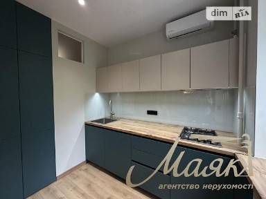 Довготривала оренда 1к квартири на вул. Маккейна Джона 22 • ID 34316413