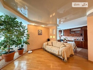 вулиця Ореста Васкула, район Святошинський, Київ, вул. Ореста Васкула 19 • ID 34314835