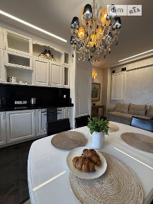 Довготривала оренда 2к квартири на вул. Богдана Хмельницького 58А • ID 34306421