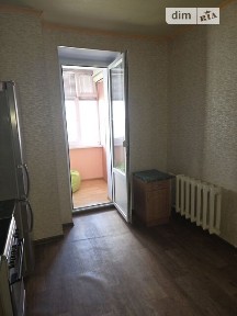 Василя Верховинця вулиця, район Святошинський, Київ, вул. Василя Верховинця 10 • ID 34261227