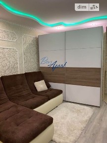 Райдужна вулиця, район Дніпровський, Київ, вул. Райдужна 58 • ID 34245606