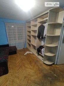 вулиця Романа Ратушного, район Солом'янський, Київ, вул. Романа Ратушного 18 • ID 34235678