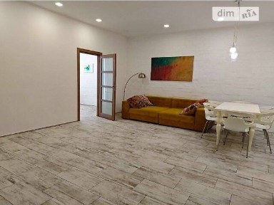 Довготривала оренда 2к квартири на узвіз Крутогірний 20, кв. 32 • ID 34163086