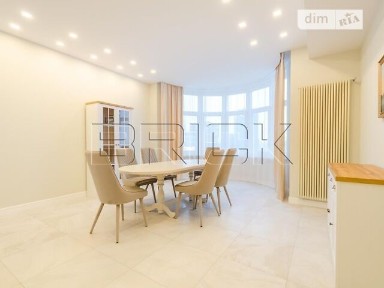 Довготривала оренда 4к квартири на вул. Круглоуніверситетська 3-5 • ID 34152247