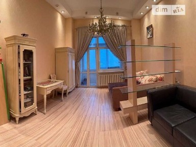 вулиця Святослава Хороброго, район Солом'янський, Київ, метро Вокзальна, вул. Святослава Хороброго 7 • ID 34132638