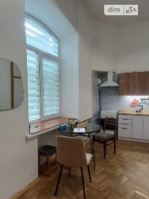 Довготривала оренда 4к квартири на вул. Ярославів Вал 28/31 • ID 34123188