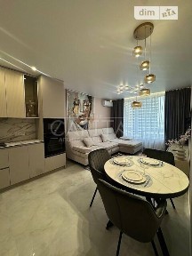 Причальна вулиця, Київ, вул. Причальна 12 • ID 34132262