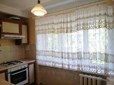 Киев, Саратовська, 53/51