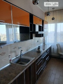 Довготривала оренда 11к квартири на вул. Середньофонтанська 19 • ID 34048978