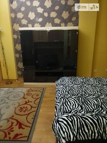 Довготривала оренда 1к квартири на вул. Плугова 10 • ID 33976005