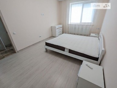 Чорновола В'ячеслава вулиця, район Південний, Рівне, вул. Чорновола В'ячеслава 91С • ID 33927107