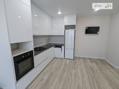 Студентська вулиця, район Щасливе, Рівне, вул. Студентська 24 • ID 33915330